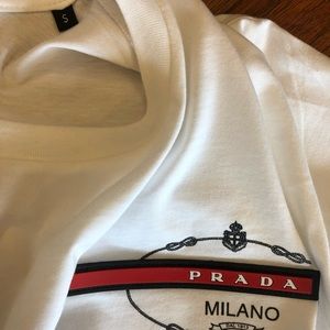 Prada Tshirt